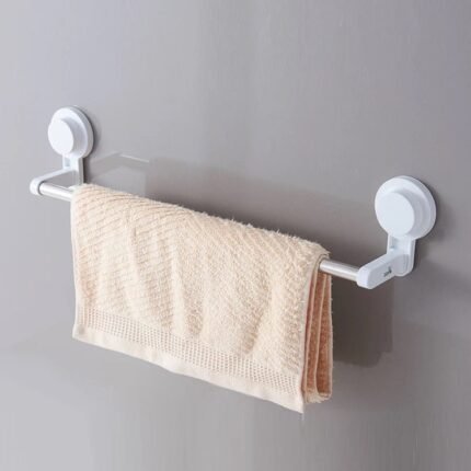 علاقة فوطة حمام بطراز عصري  bathlux
