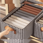 صندوق تخزين الملابس 42.9×30×20 سم – منظم الملابس بمقبض عملي وتصميم أنيق