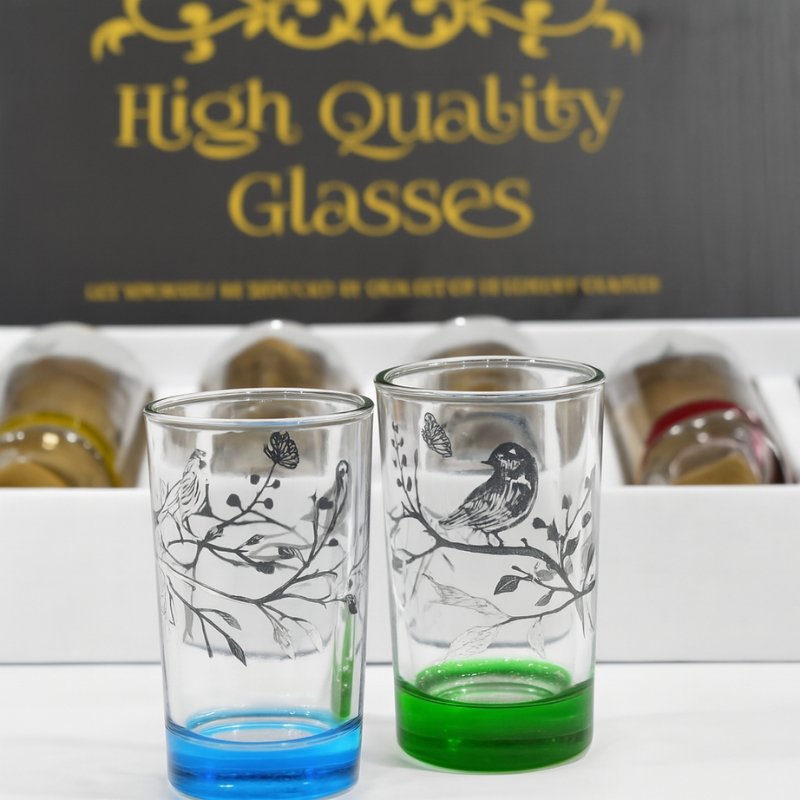 Pack de 12 Verres à Thé Marocain – Design Oiseaux & Branches – Finition colorée (2) طقم 12 كأس شاي مغربي